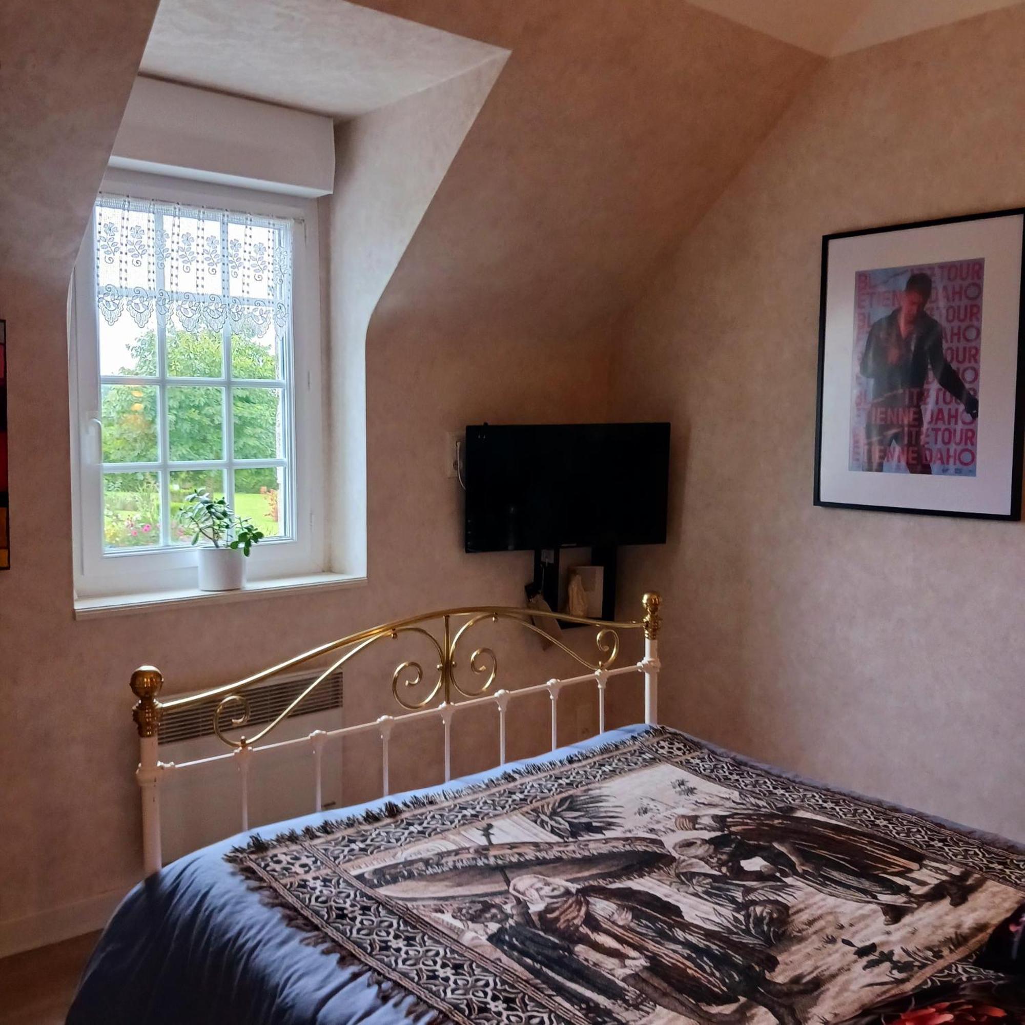Chambre D'Hotes Avec Petit Dejeuner Compris A Mégrit Eksteriør bilde